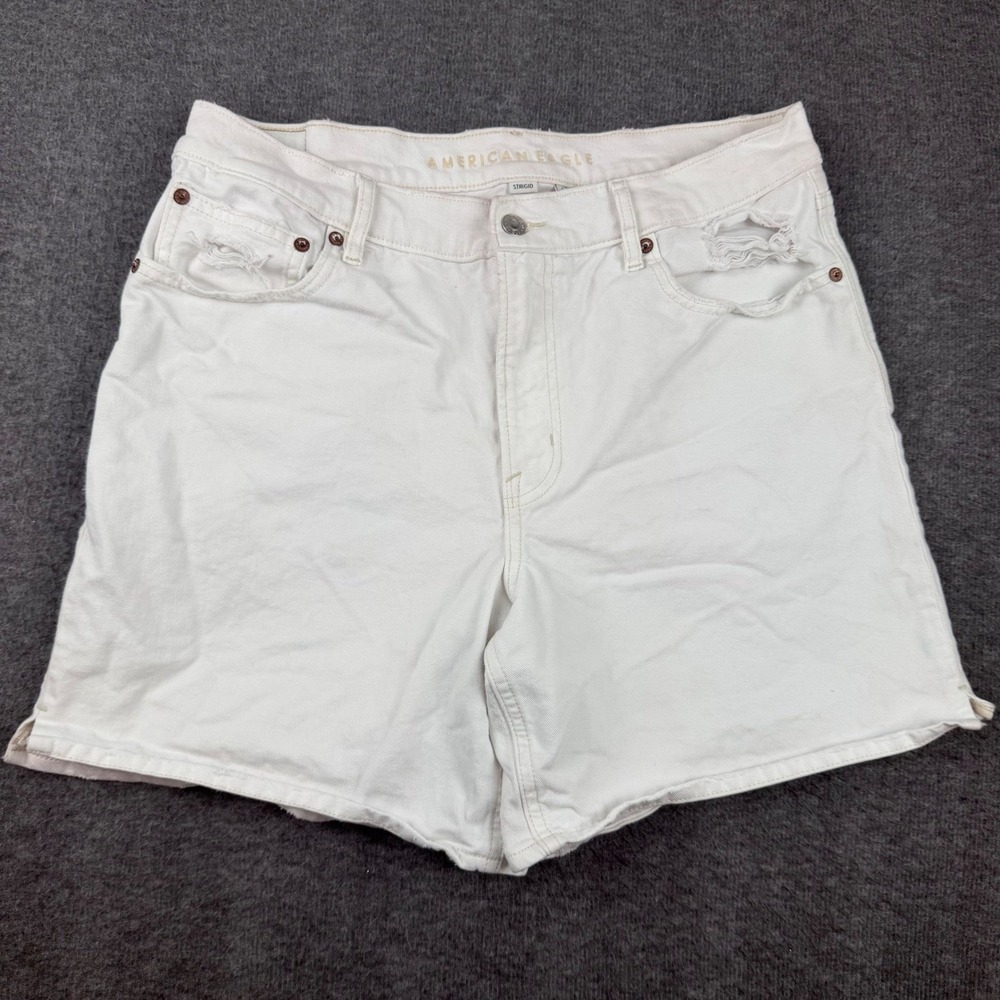 American Eagle Relaxed Shorts Womens 12 White Strigid Distressed High Rise Denim